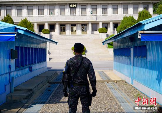 金正恩和文在寅分别出发 前往参加韩朝首脑会晤